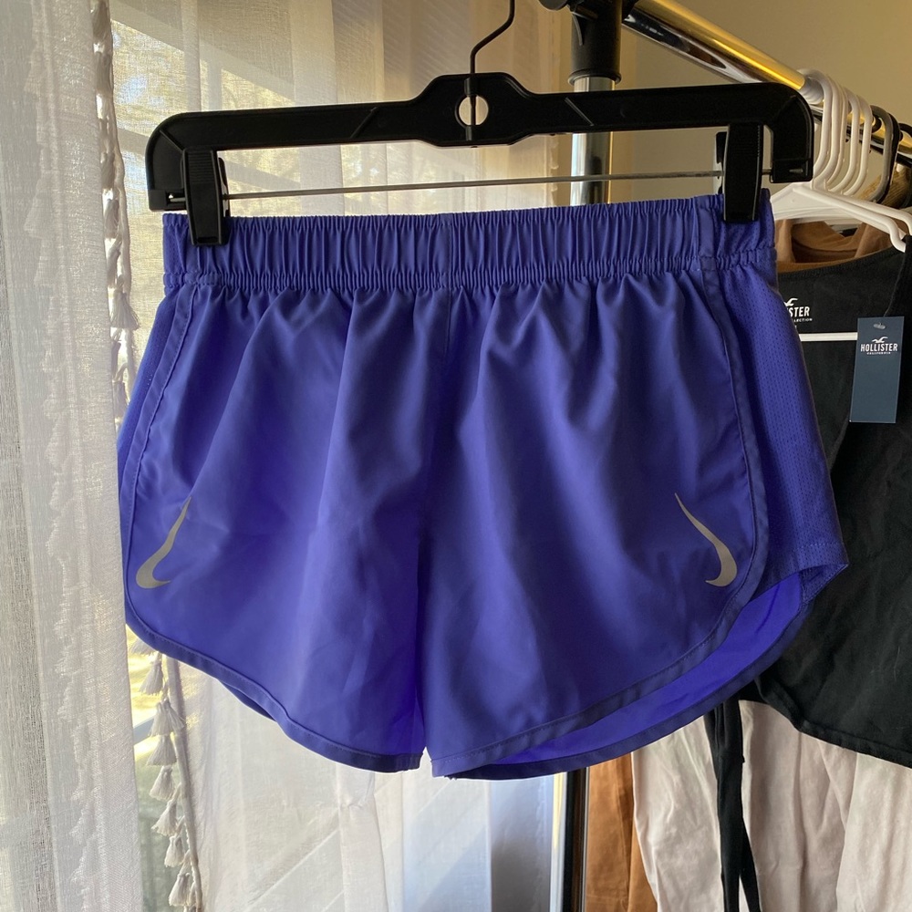nike running shorts